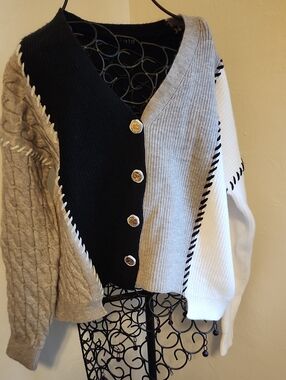 Fate Colorblock Button-Front Cardigan in Black, Gray & White with Gold Buttons